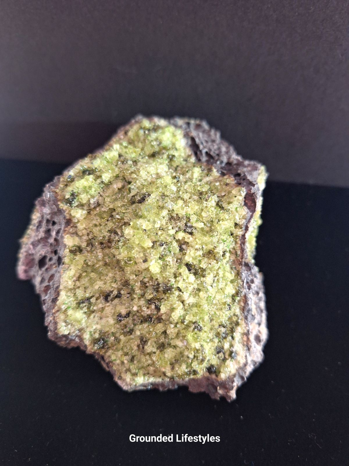 peridot bomb specimen