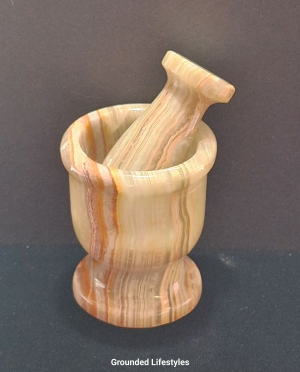 Hand-carved onyx mortar and pestle 2 inches from Pakistan