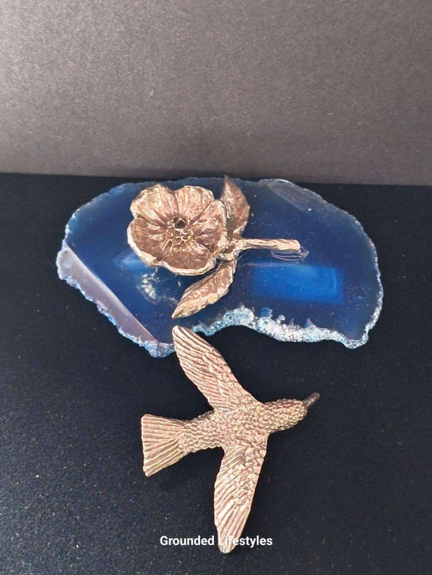 pewter hummingbird on polished agate slice handcrafted art