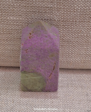 atlantasite-crystal-point-2-inch-green-purple