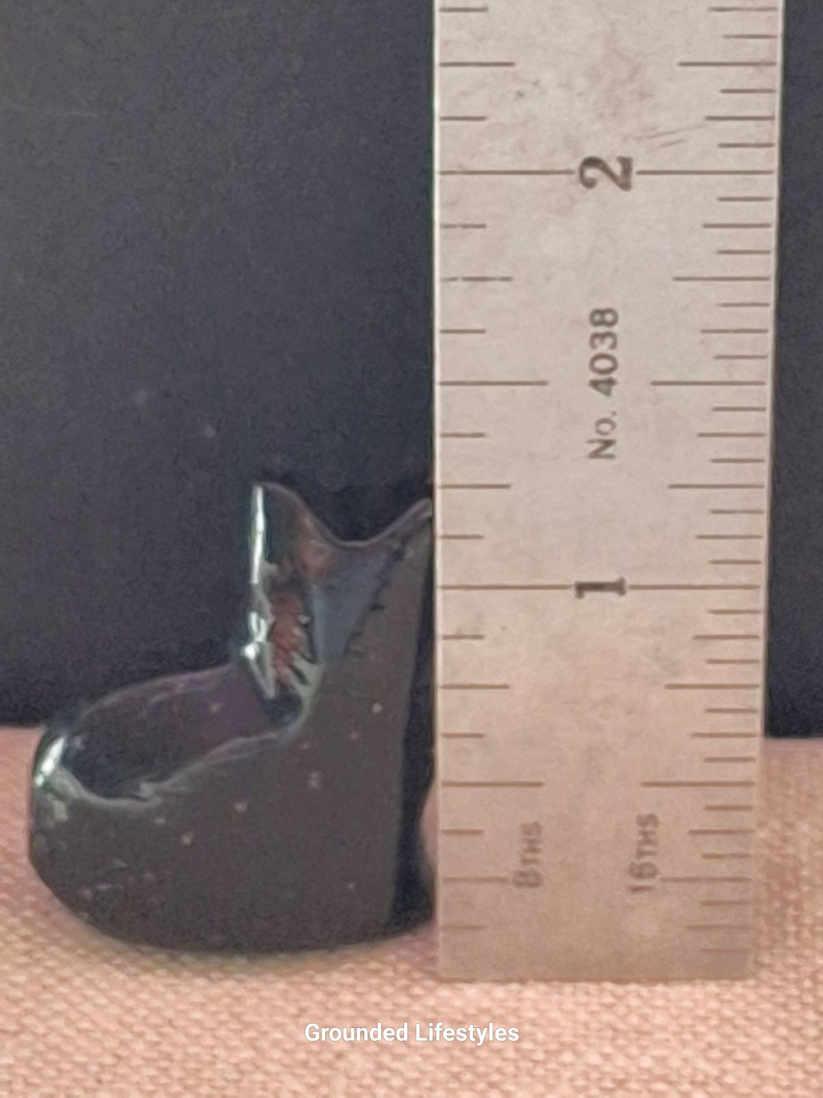 carved black onyx cat 1.25 inch with blue inlay eyes