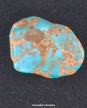 natural 1970 Arizona Kingman turquoise 1 inch nugget vintage gemstone