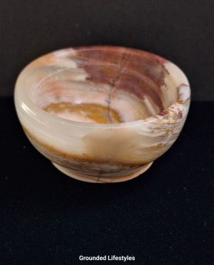 polished onyx bowl 2 inch collectible green stone carving from Pakistan