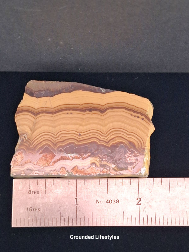 natural schalenblende 2.5 inch specimen from Poland with metallic luster