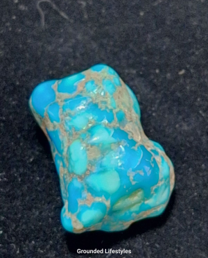 natural Kingman turquoise 1 inch nugget vintage collectible stone