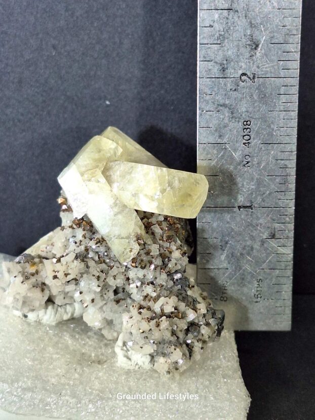 Calcite, Dolomite, Chalcopyrite and Galena